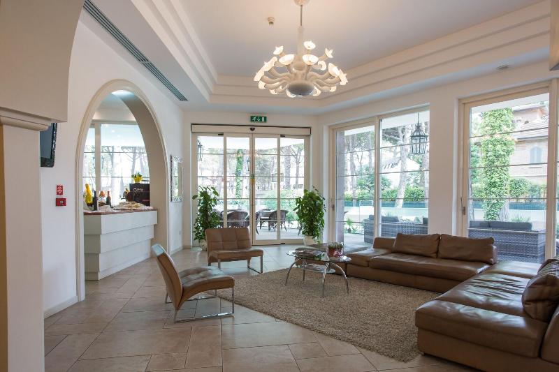Belvedere - Bar