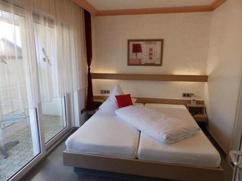 H41 Inn Hotel Garni Freiburg - Oda