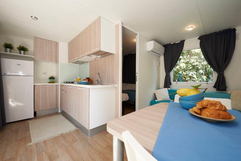 Baia Domizia Camping Village - Oda