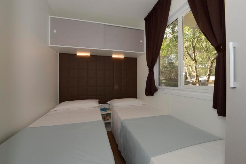 Baia Domizia Camping Village - Oda