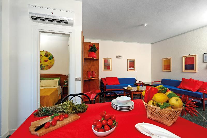Baia Domizia Camping Village - Oda