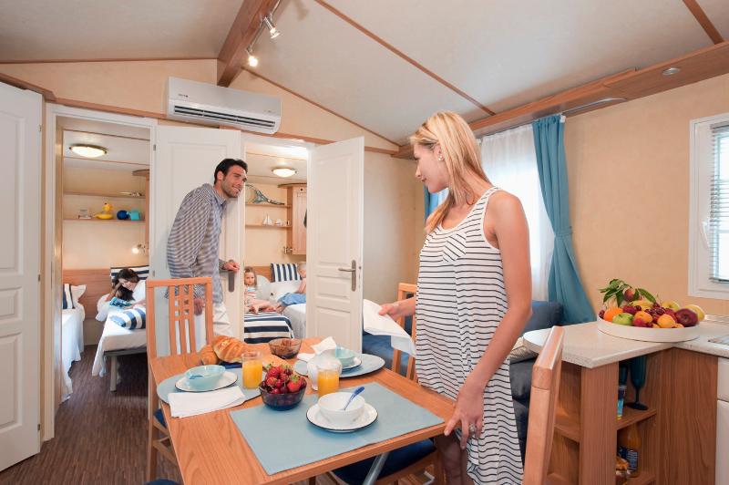 Baia Domizia Camping Village - Oda
