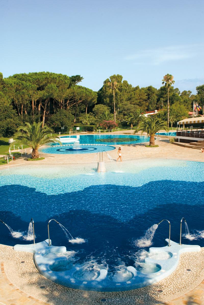 Baia Domizia Camping Village - Havuz