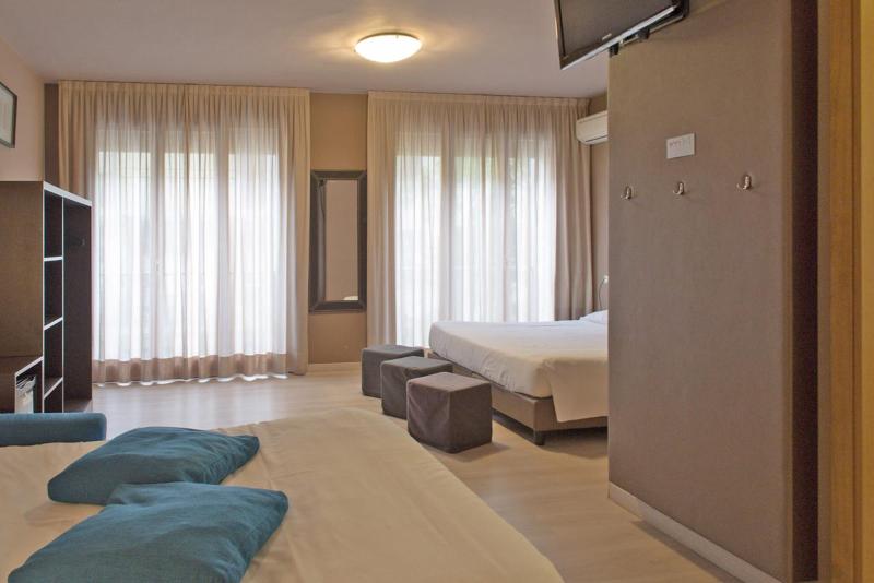 M14 Hotel & SPA - Oda