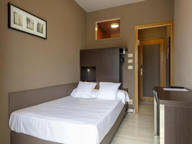 M14 Hotel & SPA - Oda