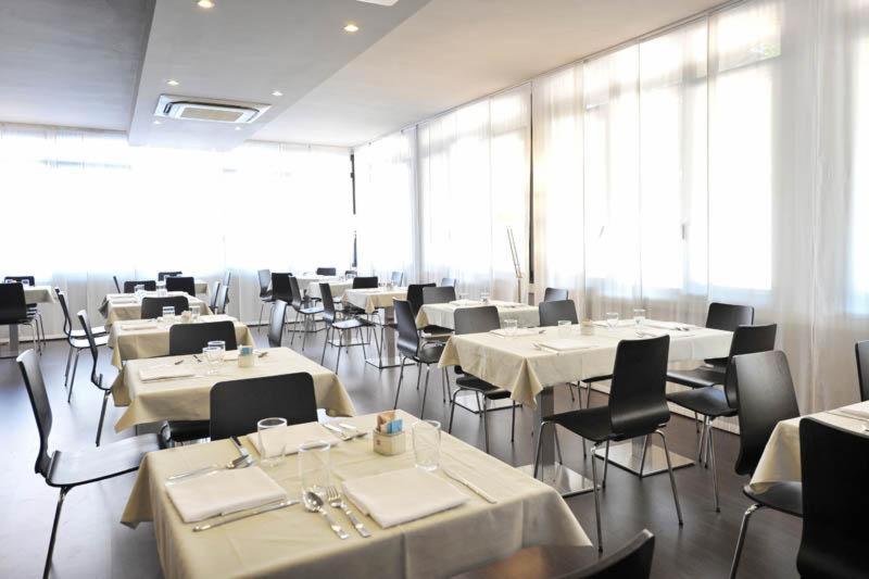 M14 Hotel & SPA - Restoran