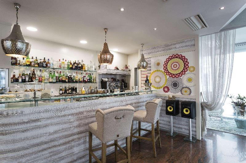 Best Western Maison B Hotel - Bar