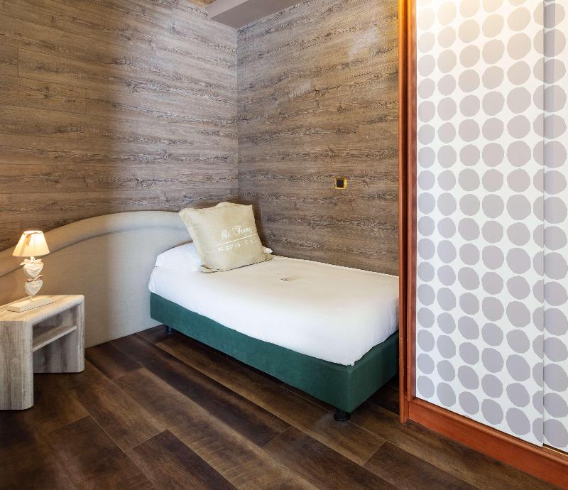 Best Western Maison B Hotel - Oda