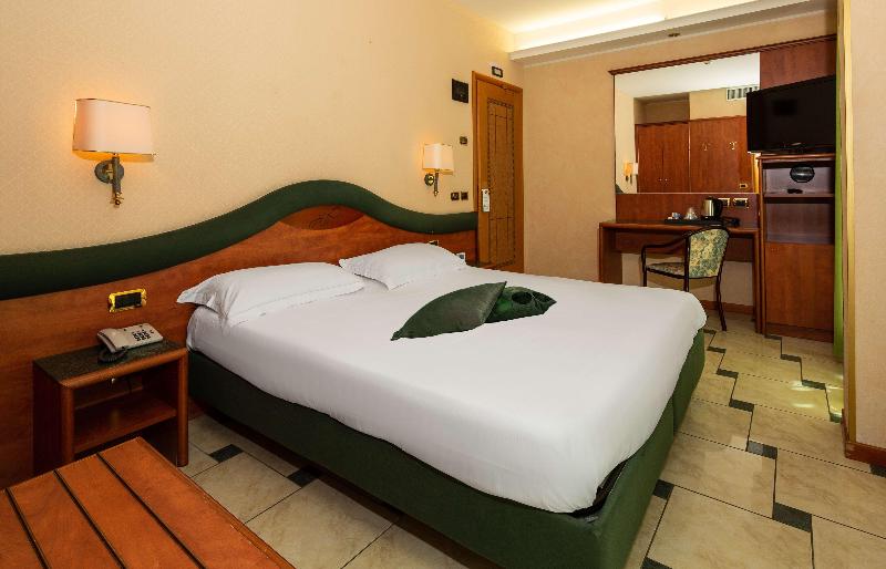 Best Western Maison B Hotel - Oda