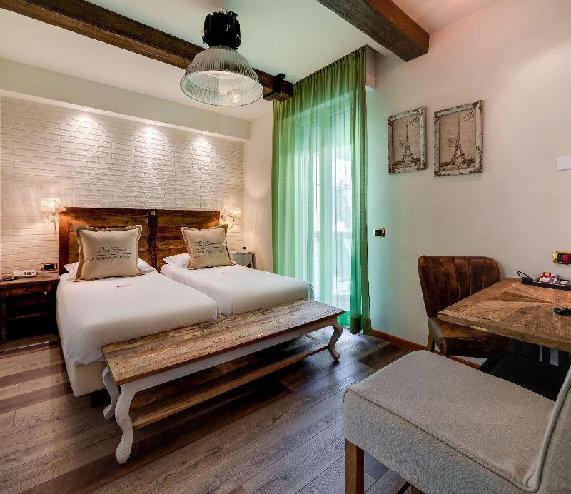 Best Western Maison B Hotel - Oda