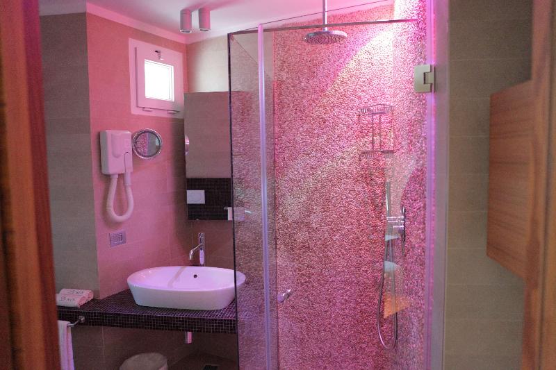 Best Western Maison B Hotel - Oda