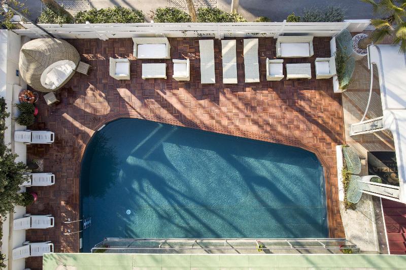 Best Western Maison B Hotel - Havuz