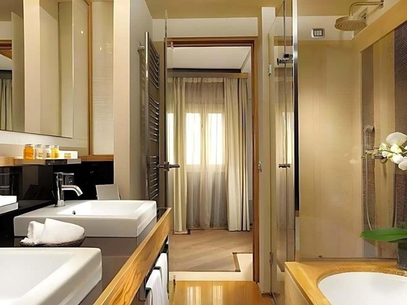 Mario de Fiori 37 Luxury Suites - Oda