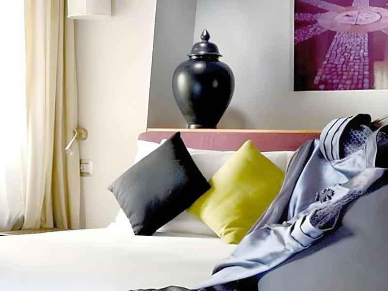 Mario de Fiori 37 Luxury Suites - Oda