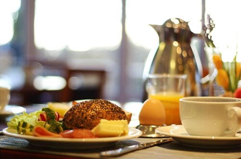 Rugard Strandhotel - Restoran