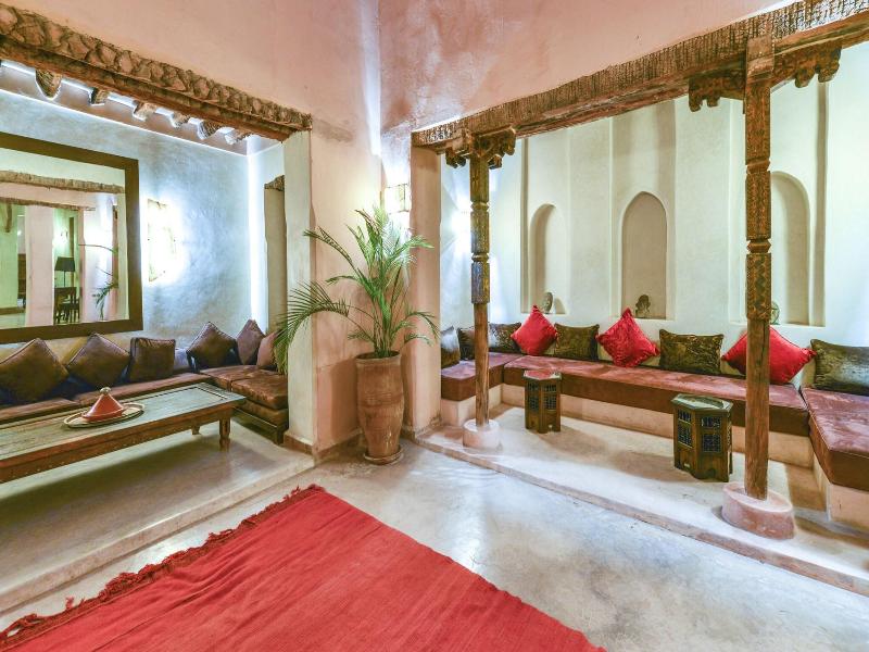 Caravanserai - Lobi