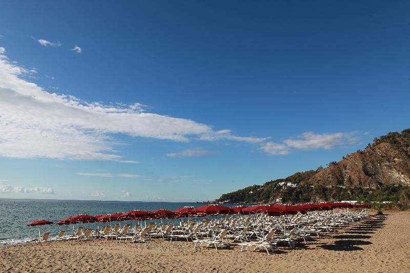 Club Esse Sunbeach - Plaj