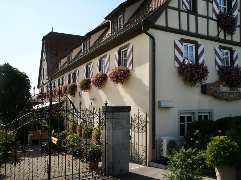 Landwehrbräu - Genel