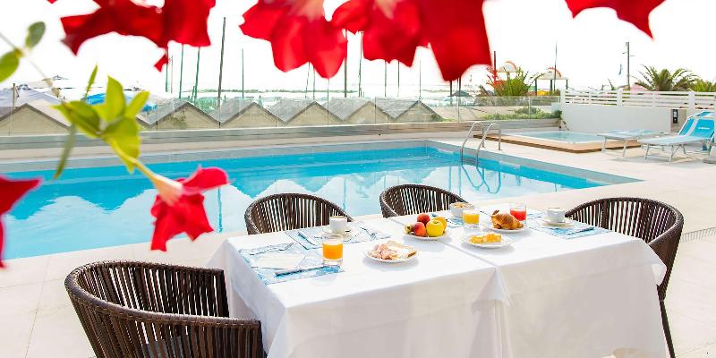 Hotel Bellevue Sure Hotel Collection by BW - Havuz