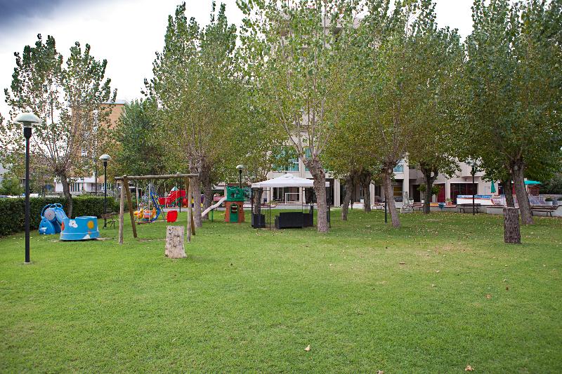 St. Gregory Park - Aktivite