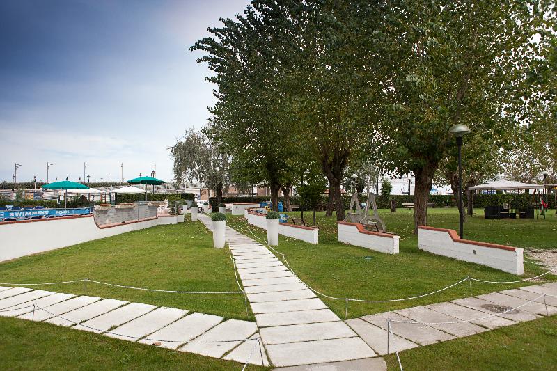 St. Gregory Park - Genel