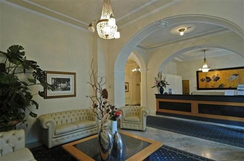Grand Hotel Menaggio - Lobi