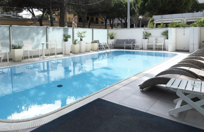 Club House - Havuz