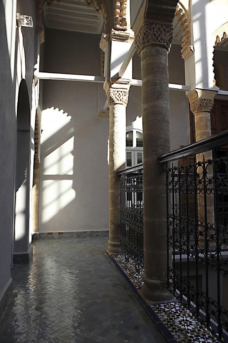 L'Alcazar - Lobi