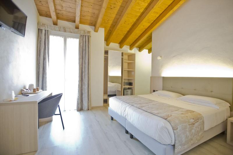 Hotel Lago di Como - Oda