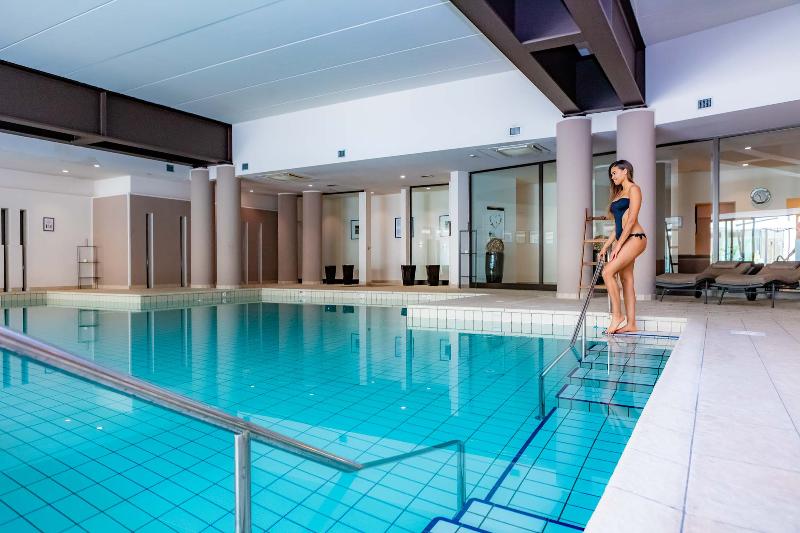 Leonardo Hotel Lago di Garda – Wellness and Spa - Havuz