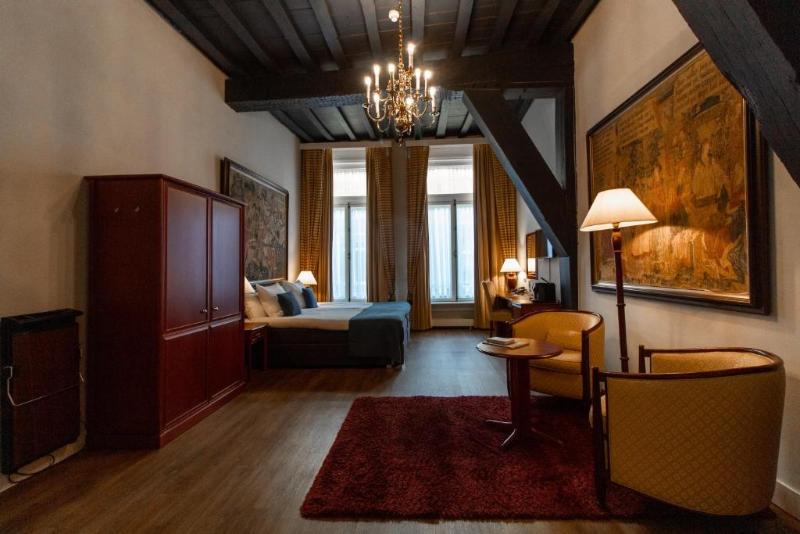 Grand Hotel en Résidence De Draak - Oda