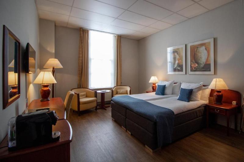 Grand Hotel en Résidence De Draak - Oda