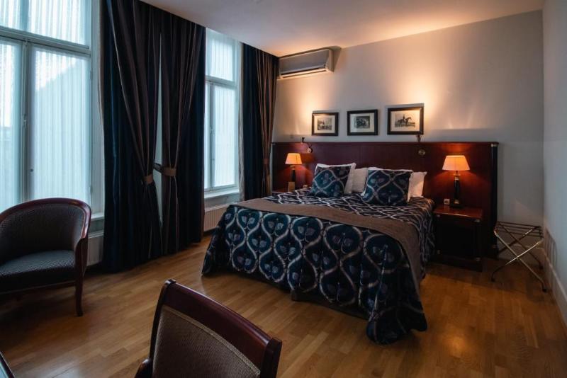 Grand Hotel en Résidence De Draak - Oda