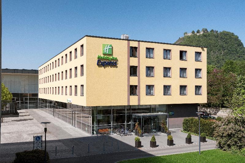 Holiday Inn Express Singen - Genel