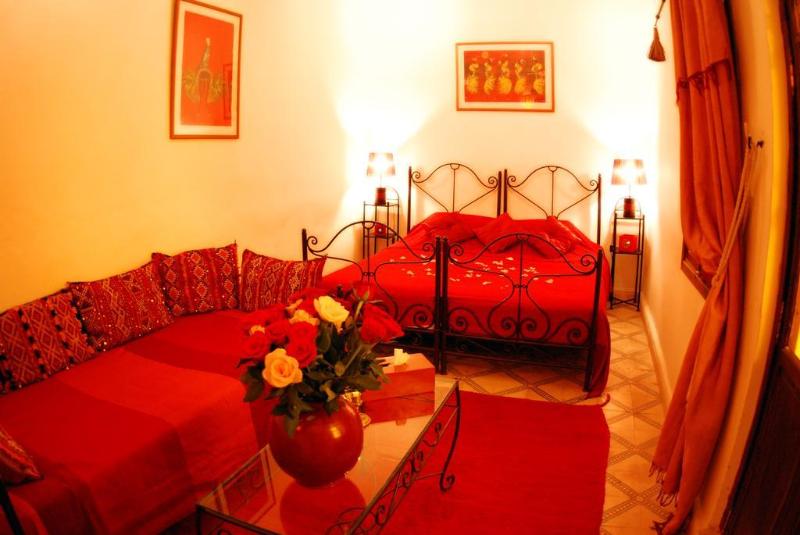 Riad Dar Khmissa - Genel