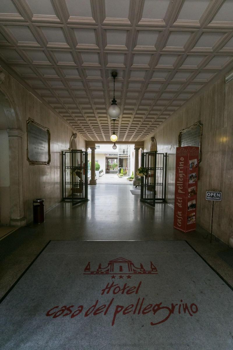 Casa del Pellegrino - Lobi