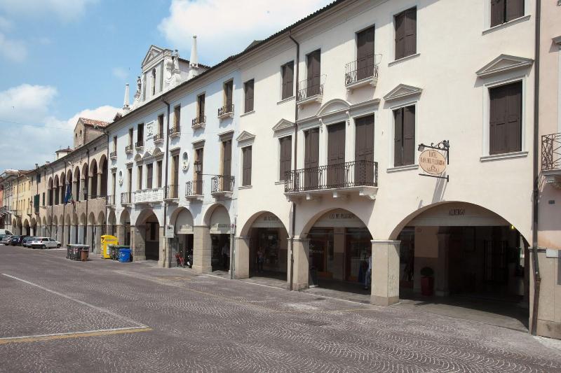 Casa del Pellegrino - Genel