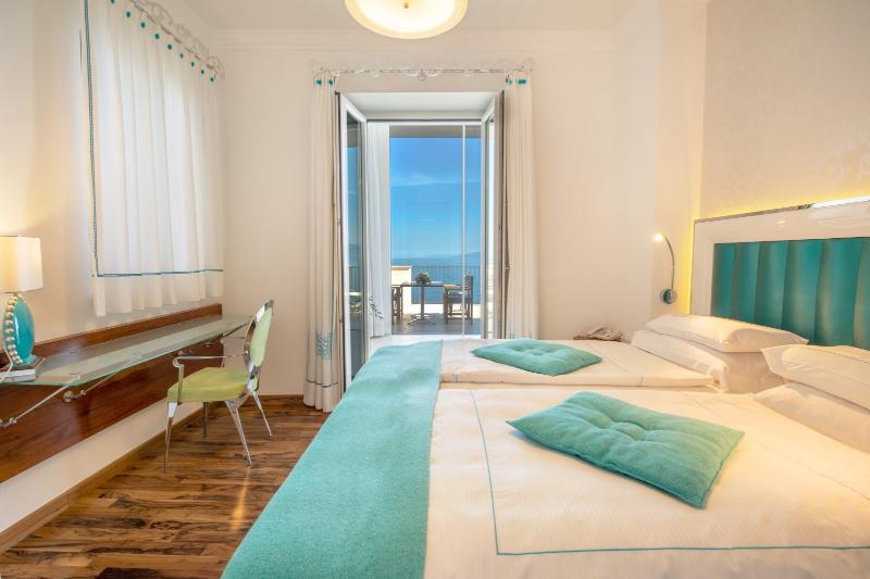 Piccolo Grand Hotel - Oda