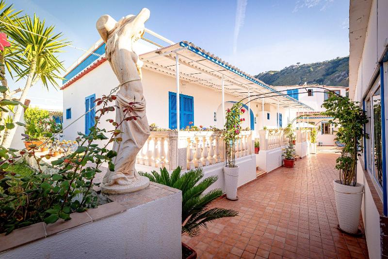 Casa Adolfo - Genel