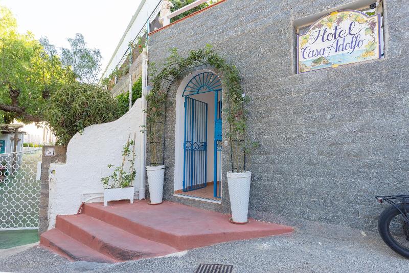 Casa Adolfo - Genel