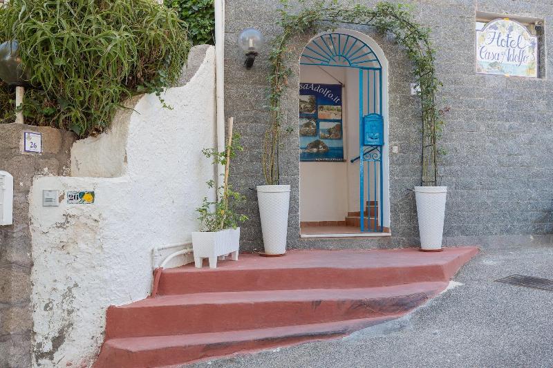 Casa Adolfo - Genel
