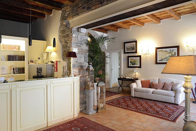 FH Borgo Antico - Lobi