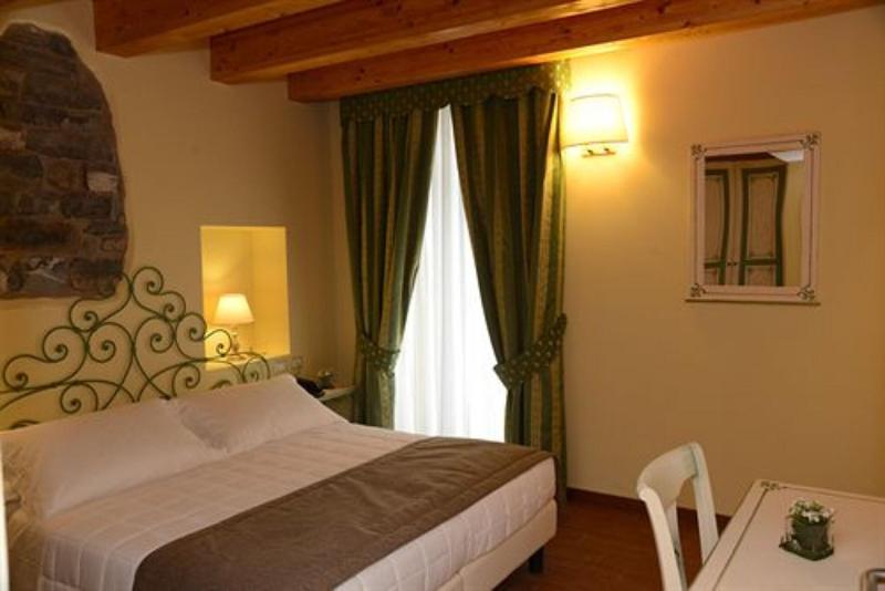 FH Borgo Antico - Oda