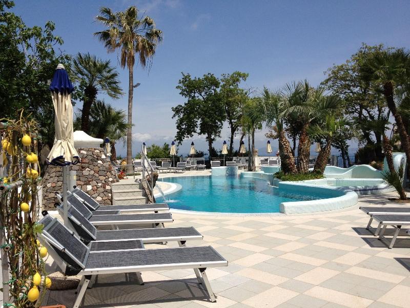 Hotel Myage - Teras