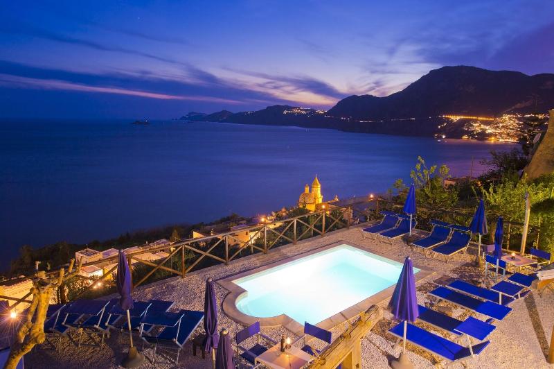 Villa Il Frantoio - Havuz