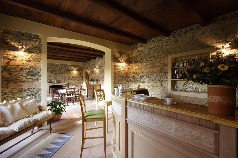 Agriturismo La Rosa Nel Bicchiere - Bar