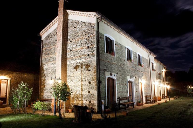 Agriturismo La Rosa Nel Bicchiere - Genel