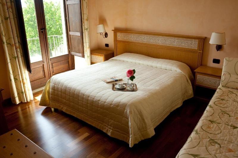 Agriturismo La Rosa Nel Bicchiere - Oda