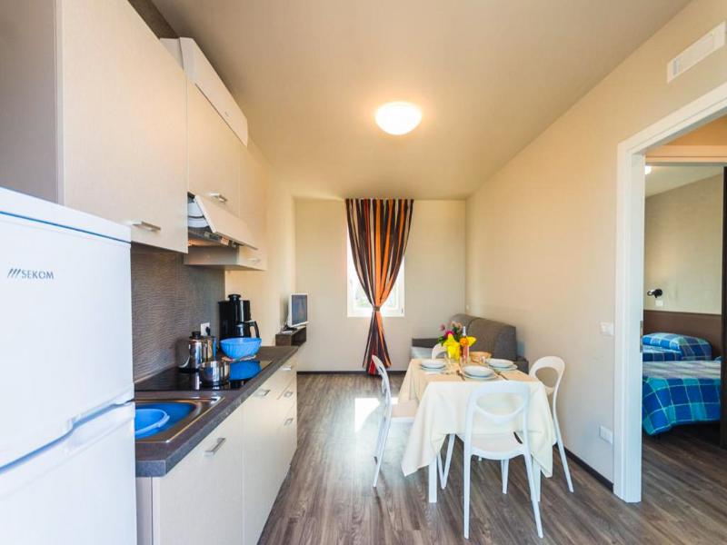 Club del Sole Le Palme Lazise Family Collection - Oda