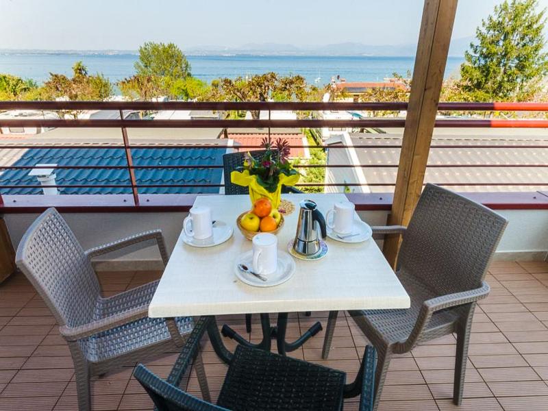Club del Sole Le Palme Lazise Family Collection - Oda
